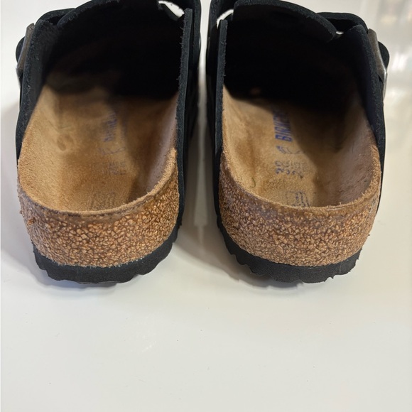 Birkenstock Boston Clogs in Black - Picture 7 of 8